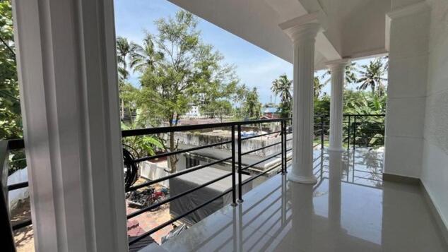 Silver Oaks Flat Sc Golf Links Road Kowdiar Thiruvananthapuram By Probity Ventures Exterior foto